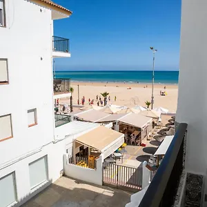 https://casa-luz-del-carmen-terraza-primera-lnea.es-andalucia.com