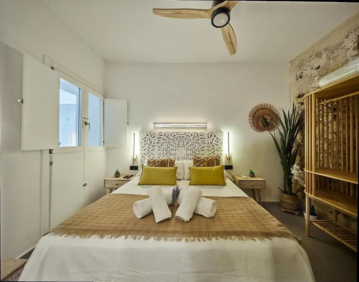 Apartamento Habaneando Little Apartments Cádiz